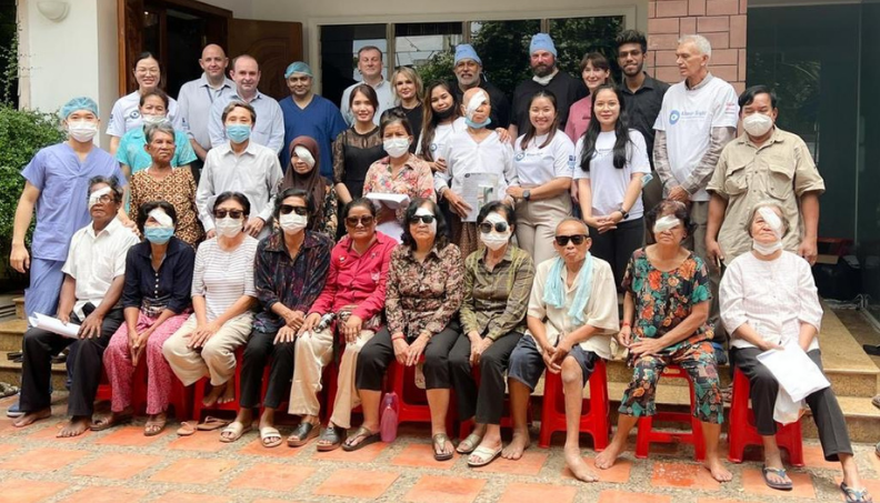 Figure 2: Group picture of study group in Cambodia through the Khmer Sight Foundation NGO and the Augenärzte für die Welt gGmbH.